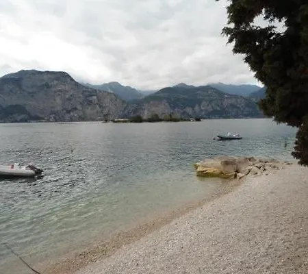 Apartment View N 13 Brenzone sul Garda