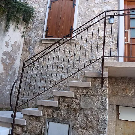 Appartement View N 13 *